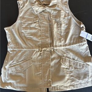 REDUCED!! NWT New Directions Tan Sleeveless Utility Top